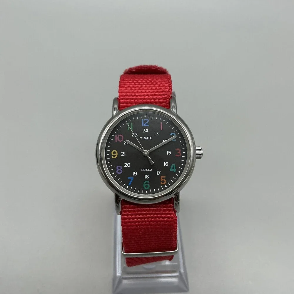 Timex Indiglo WR 30M Girls Watch 31mm Black Dial Rainbow Numbers New Battery